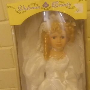 Victorian beauty 20" Porcelain Doll